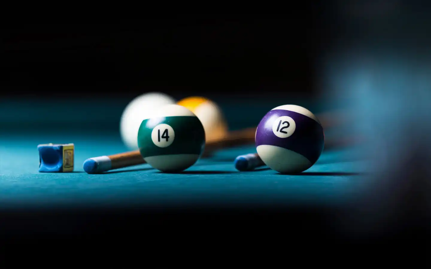 17 degrees billiards membership club
